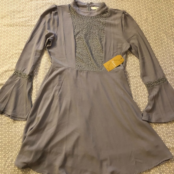 Andree Dresses & Skirts - NWT Boutique Grey Bell Sleeve Dress, Lace Detail